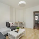 Cozy Remote Work By Renters