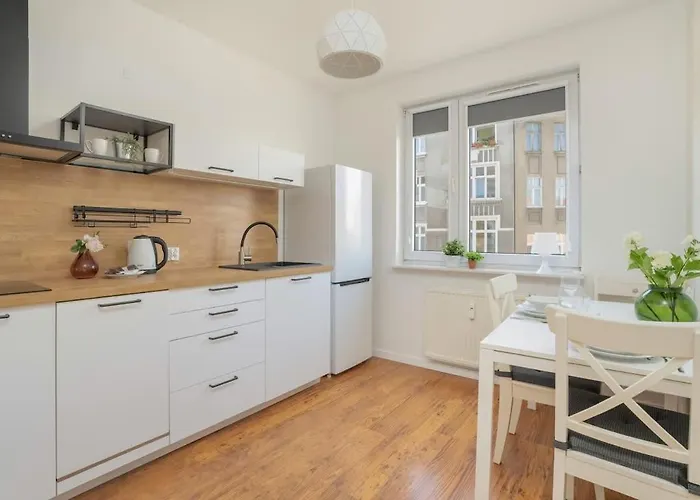 Cozy Remote Work By Renters * Poznań