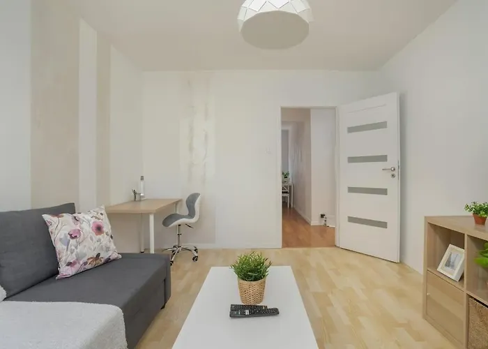 Cozy Remote Work By Renters