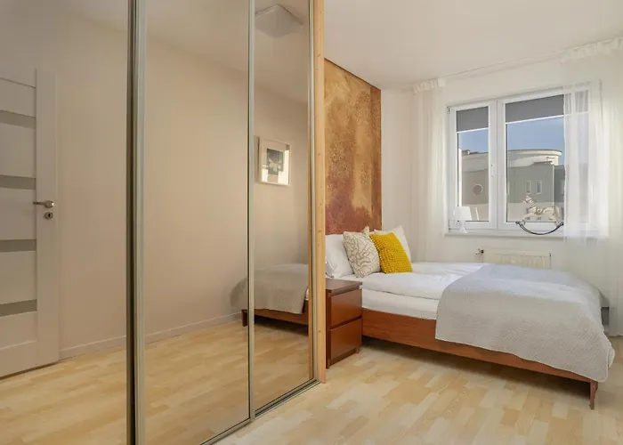 Cozy Remote Work By Renters Appartement Poznań