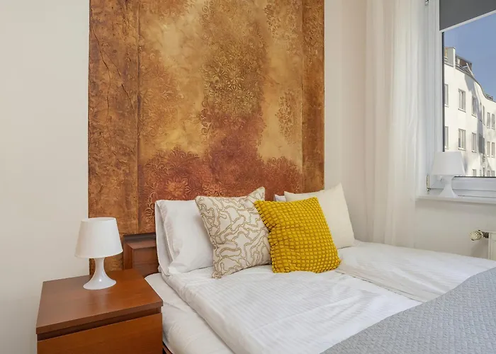 Cozy Remote Work By Renters * Poznań